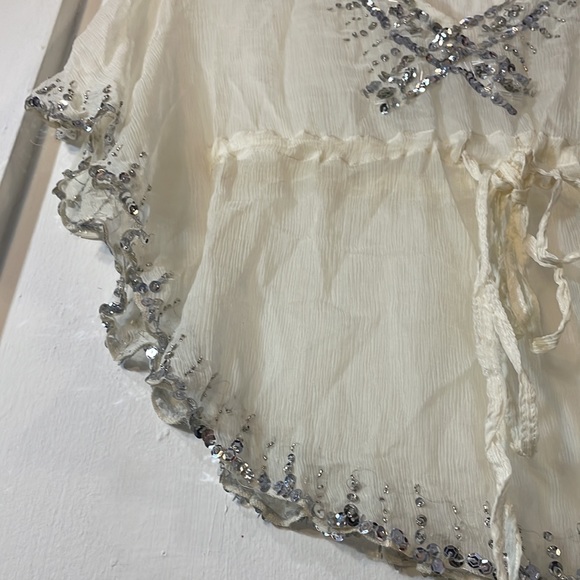 F21 100% Silk Sheer Top Bohemian 3/4 Bell Sleeves - Picture 3 of 10